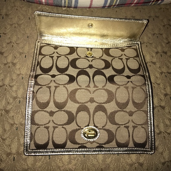 Coach wallet - Picture 3 of 3